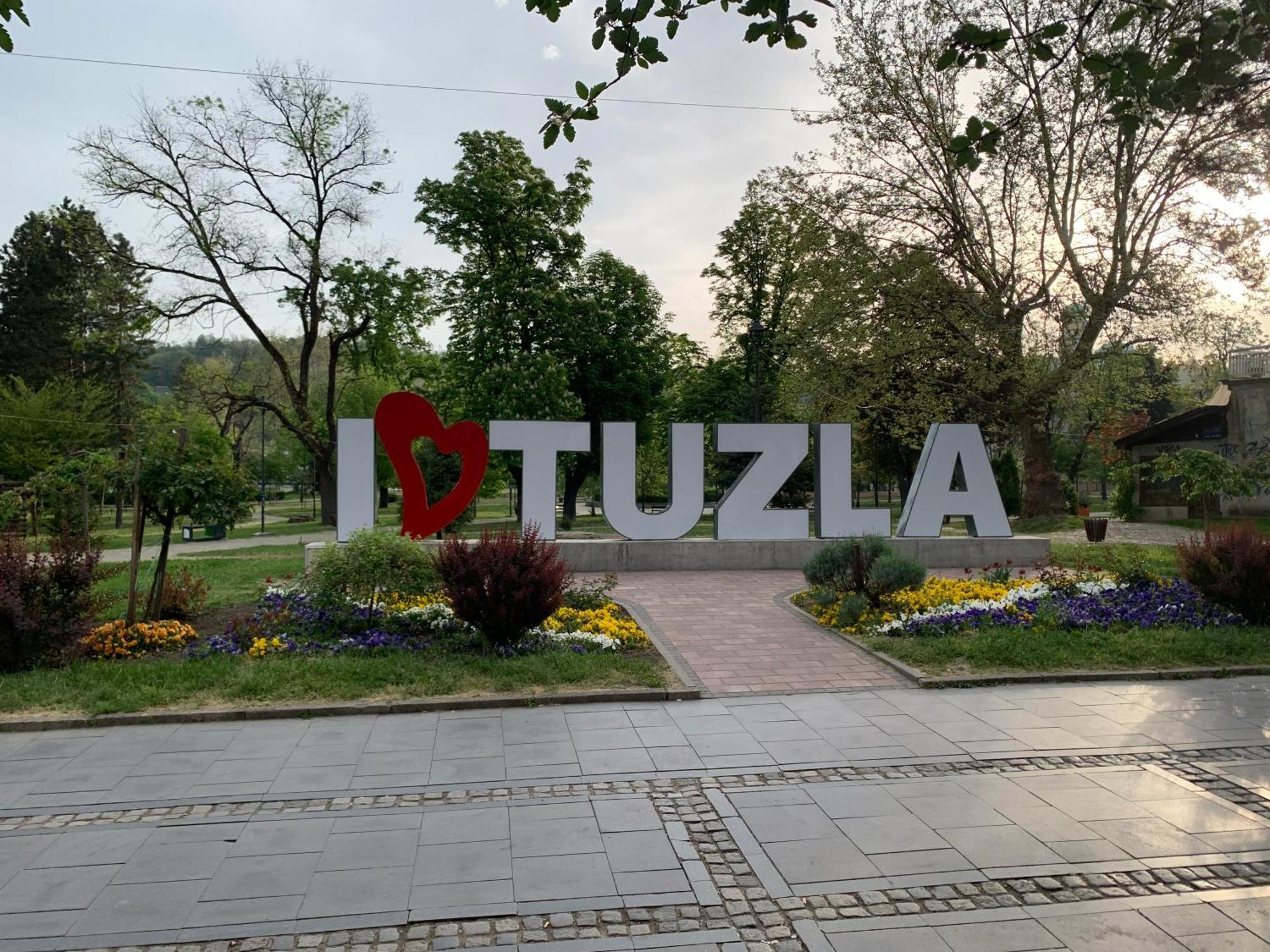 Park Lake Suite Tuzla Luaran gambar